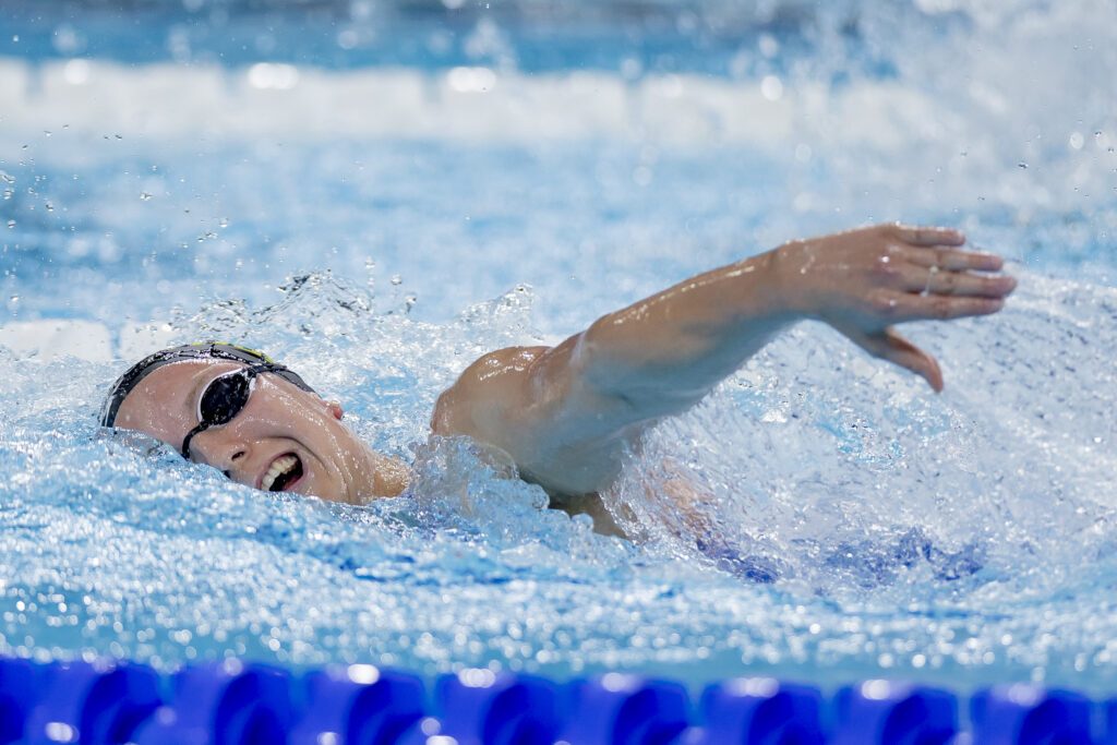 Isabel Gose krault im Olympiafinale in Paris.