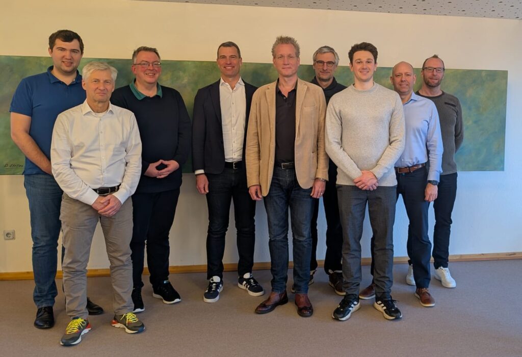 Gruppenbild des Vorstandes und des Präsidium des Deutschen Schwimm-Verbandes. Bei der Klausurtagung wurde die Agenda für 2025 festgelegt.