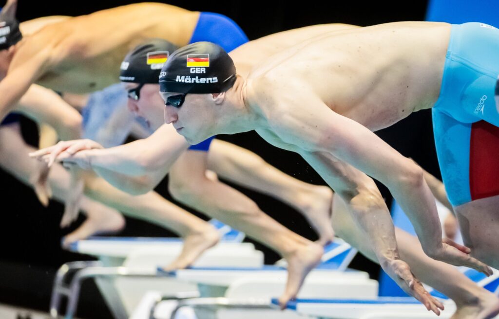 Lukas Märtens beim Startsprung