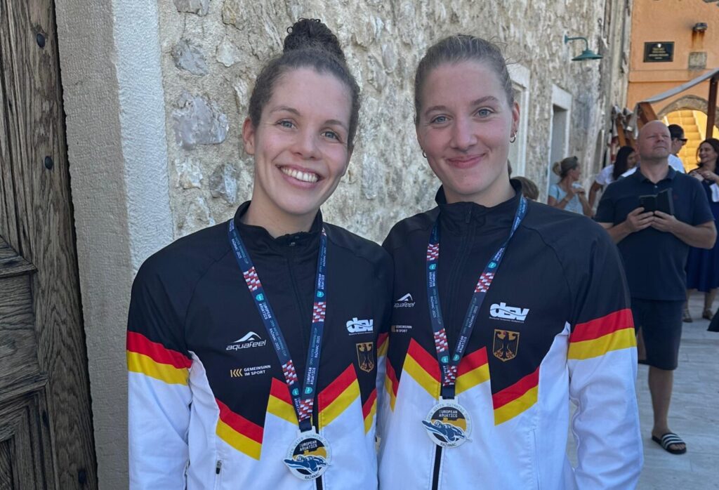 Lea Boy und Celine Rieder (l.) freuen sich über einen gelungenen Saisonstart
