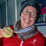 Tanja Scholz kommt gut mit den heißen Bedingungen in Singapur zurecht und gewinnt ihr siebtes WM-Gold