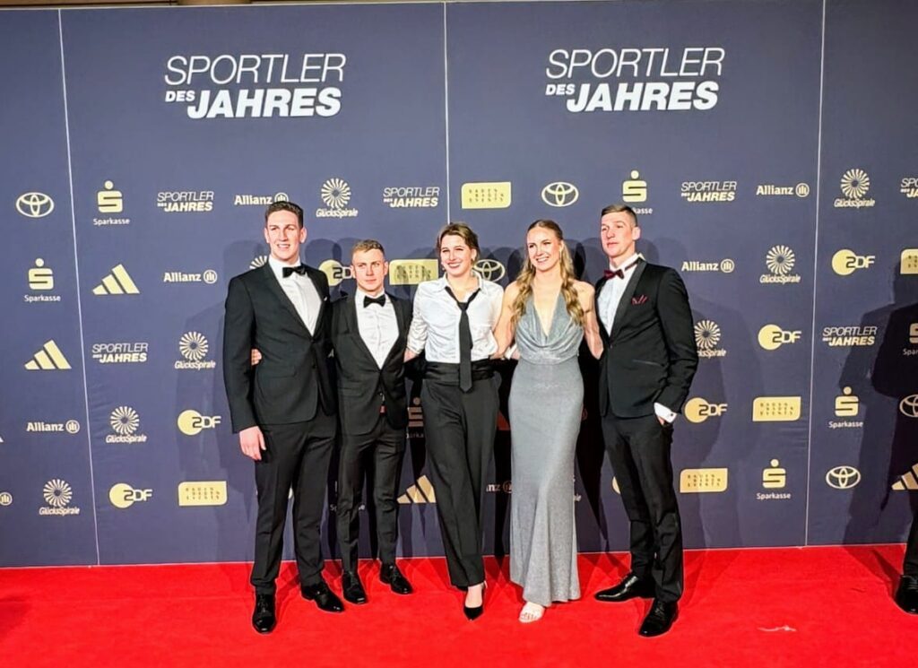 Lukas Märtens, Oliver Klemet, Angelina Köhler, Isabel Gose und Florian Wellbrock bei der Sportlergala 2024 in Baden-Baden