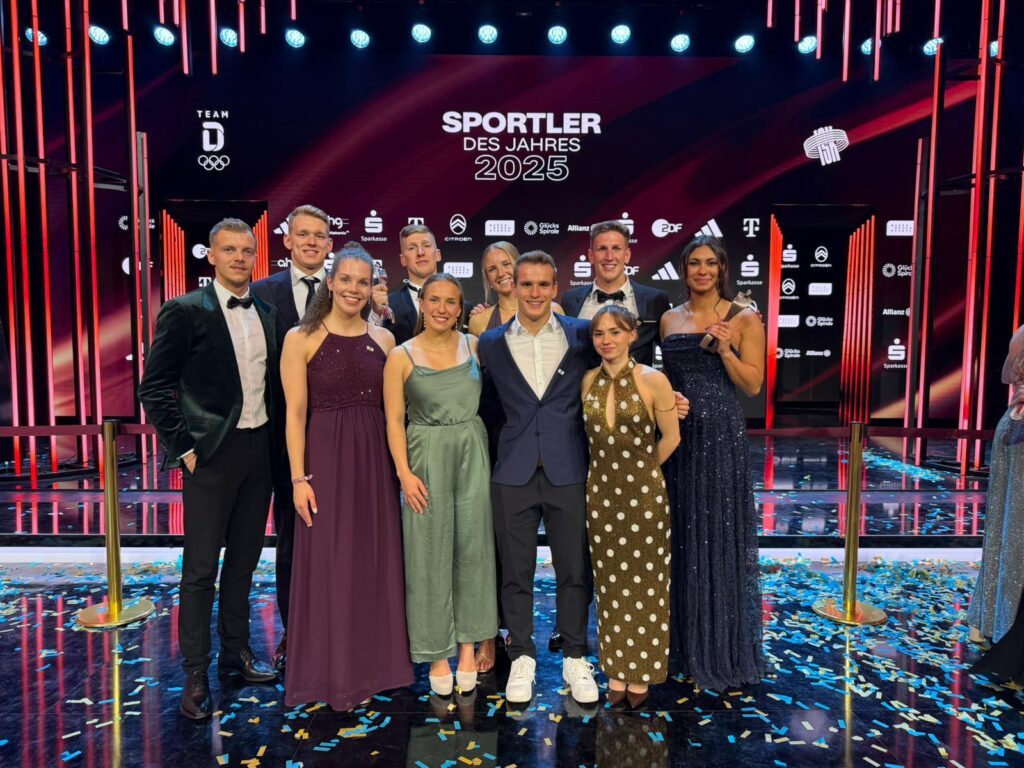 Timo Barthel, Sven Schwarz, Cekine Rieder, Florian Wellbrock, Lena Hentschel, Isabel Gose, Moritz Wesen, Klara Bleyer, Lukas Märtens und Anna Elendt waren nach Baden-Baden eingeladen