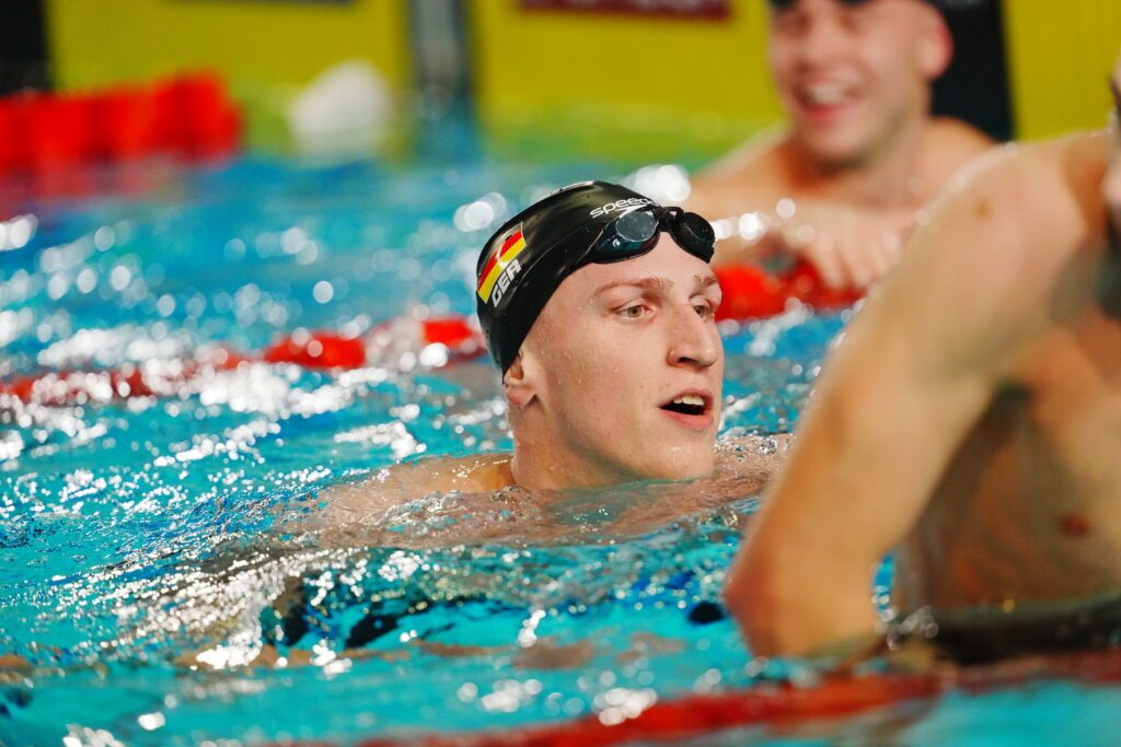 Lukas Märtens kehrt mit Silber von der Kurzbahn-EM in Polen zurück