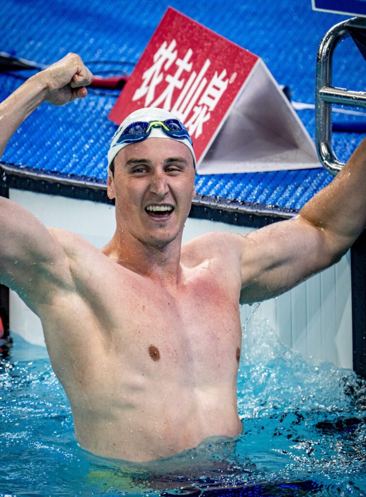 Der australische Schwimmer Cameron McEvoy jubelt nach seinem Weltrekord über 50m Freistil bei den China Open 2026 in Shenzhen