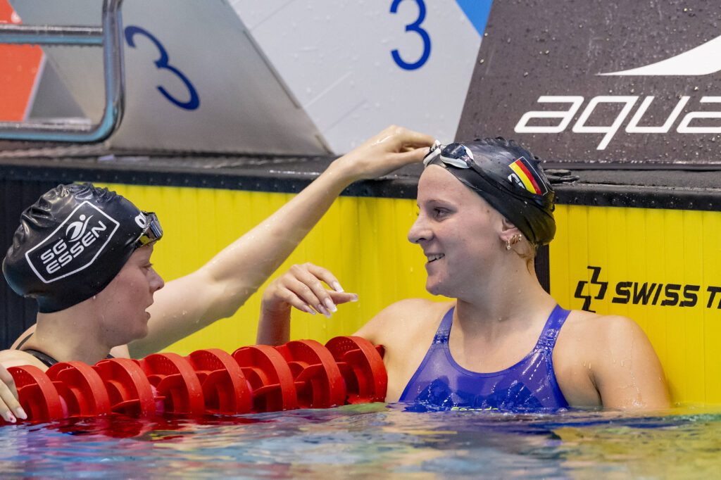Schwimmerin Mira Helget aus Hamburg nach ihrem Sieg über 200m Rücken bei den Deutschen Jahrgangsmeisterschaften 2026 in Berlin