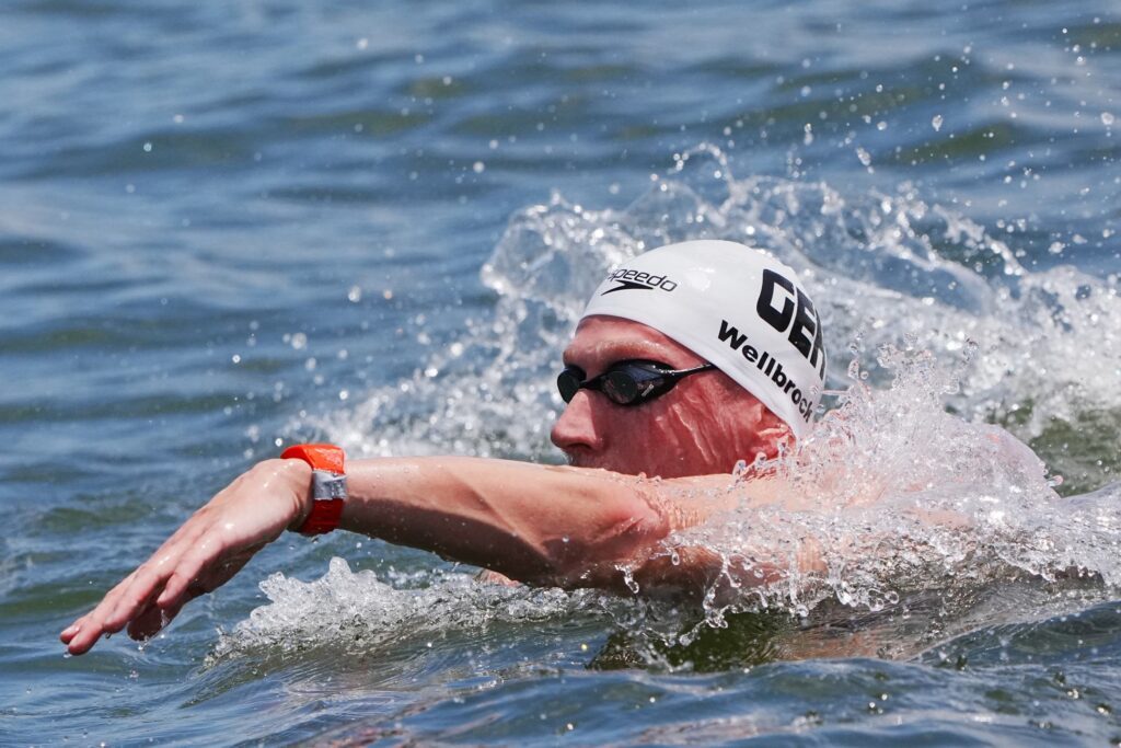 Florian Wellbrock schwimmt