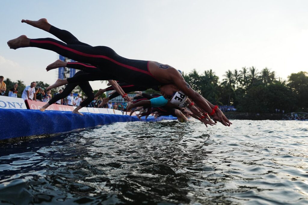 Start Freiwasserschwimmen