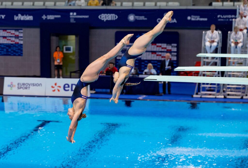 Lena Hentschel und Jette Müller (vorn) auf dem Weg zur EM-Medaille