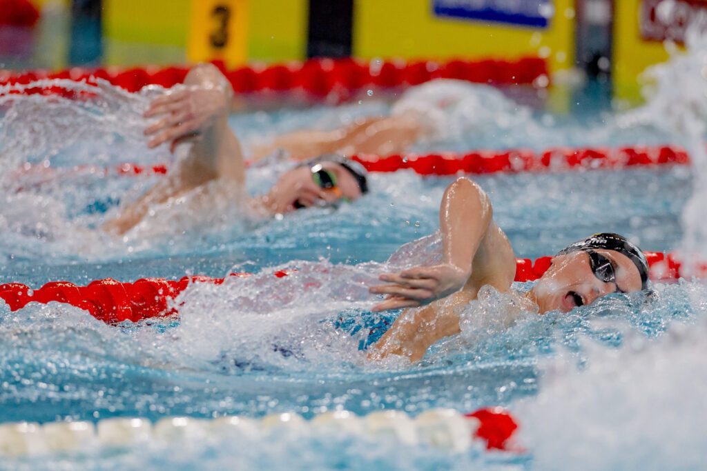 Johannes Liebmann (v.) und Sven Schwarz schwammen im letzten 1500m-Vorlauf nebeneinander