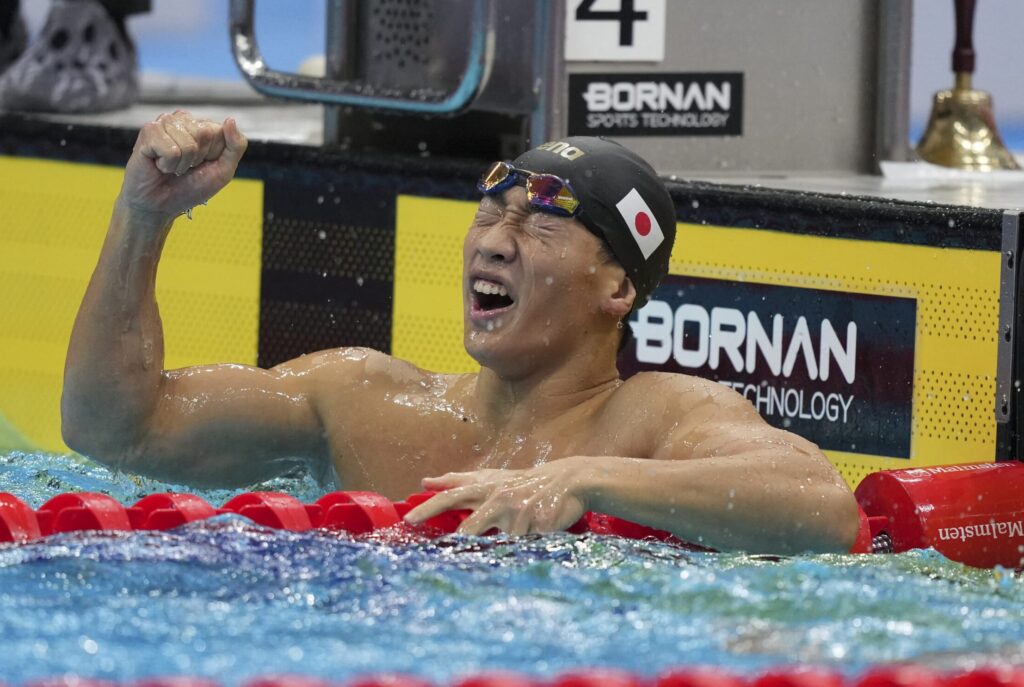 Shin Ohashi feiert nach dem Anschlag seinen neuen Weltrekord