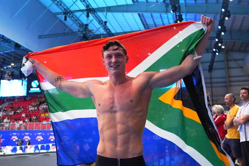 Gold und zweimal Silber gewann Pieter Coetze auf den Rückenstrecken bei der WM 2025 in Singapur
